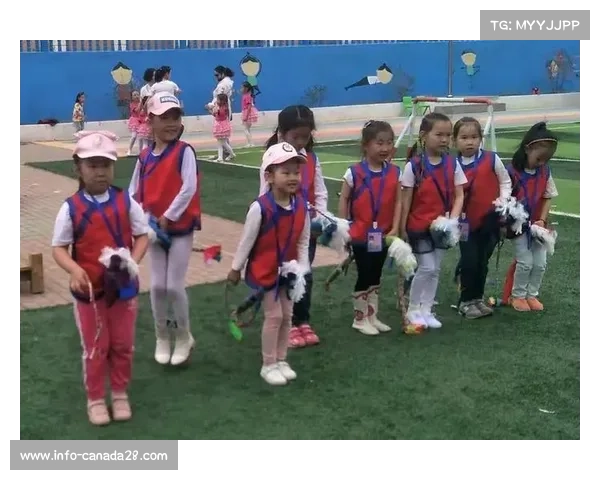 鄂温克族自治旗第二实验小学女子队勇夺呼伦贝尔市冠军赛亚军展示实力与团队协作